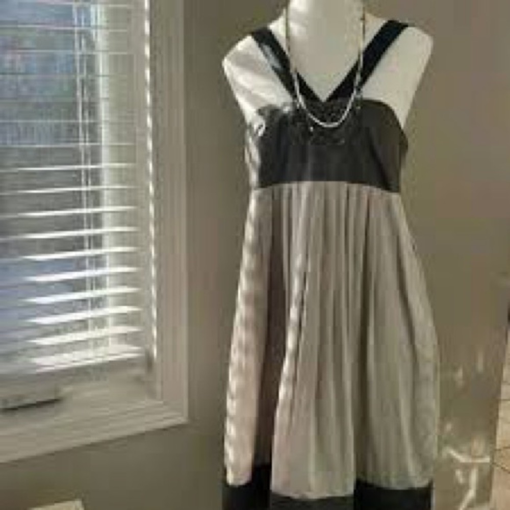 Club Monaco Satin Boho Cream Sundress Sleeveless Spaghetti Strap Cocktail